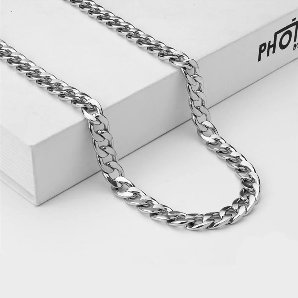 1.4nk Chain-Width 5.5mm Length 70cm