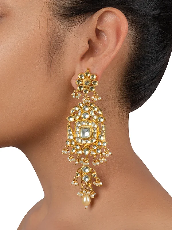 Women’s luxury earrings-White Color Gold Plated Jadau Kundan Earrings - ME311Y