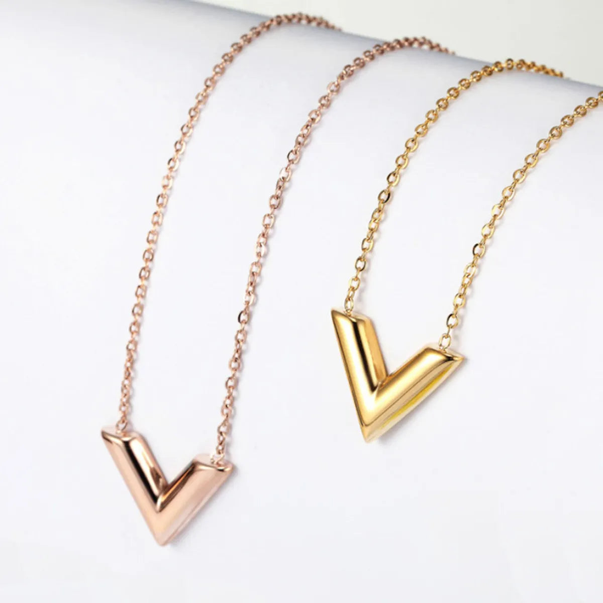 Women’s gold pendant necklaces-Lady Letter Titanium Steel Plating Pendant Necklace 1 Piece