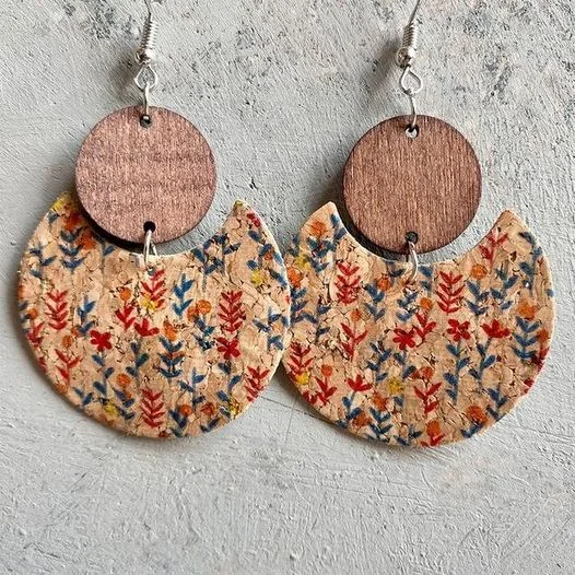 Women’s sparkly earrings-Beautiful Rustic Cork and Wood Floral Earrings