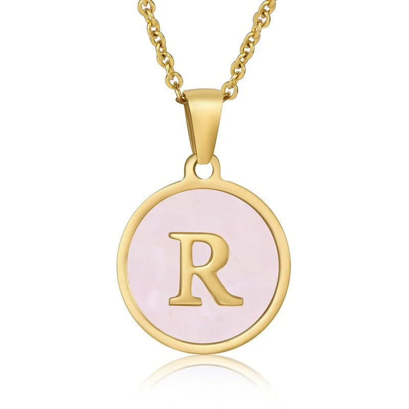 Golden R [with Chain]]