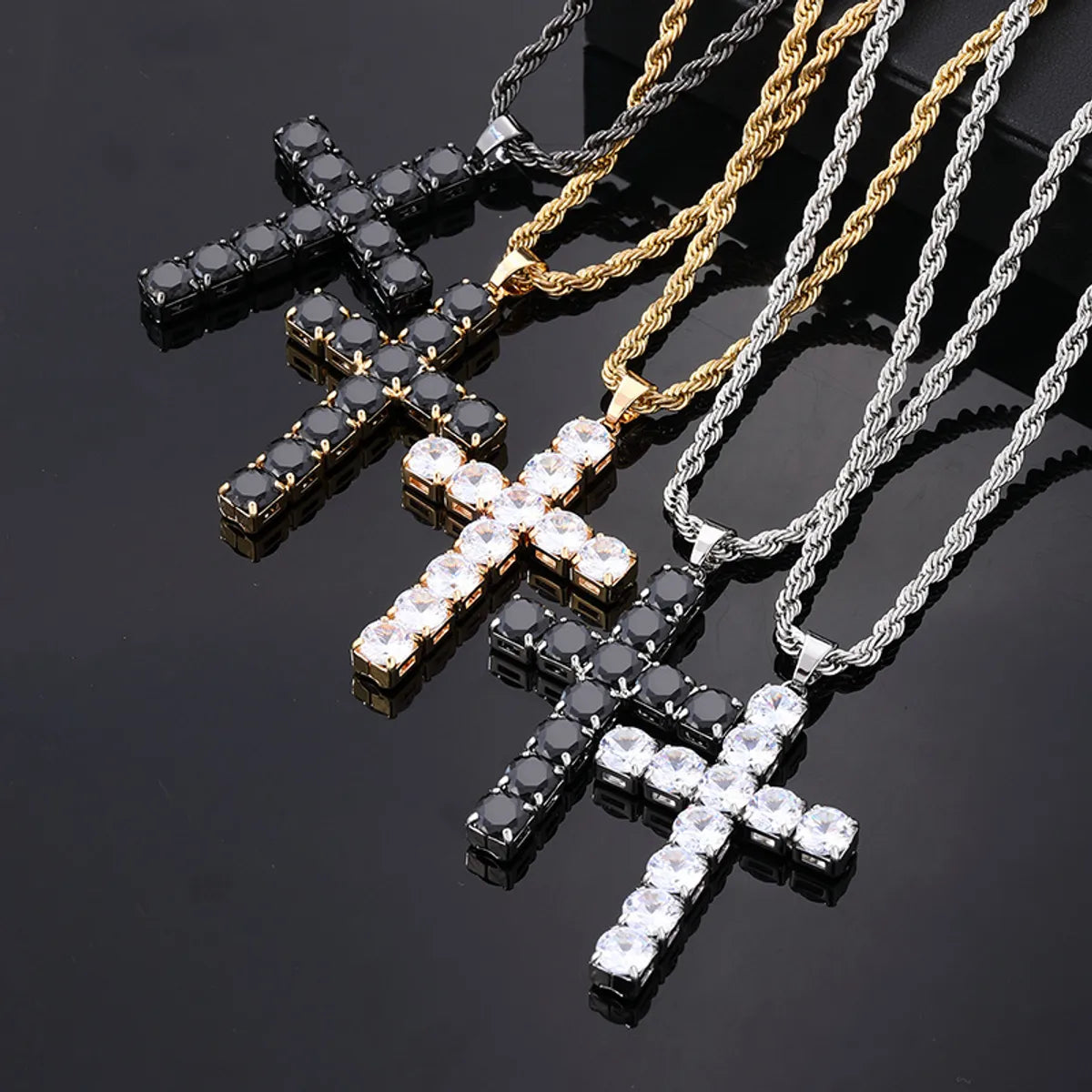 Women’s classic gold necklaces-Hip-Hop Cross 304 Stainless Steel Copper Plating Inlay Zircon Men'S Pendant Necklace