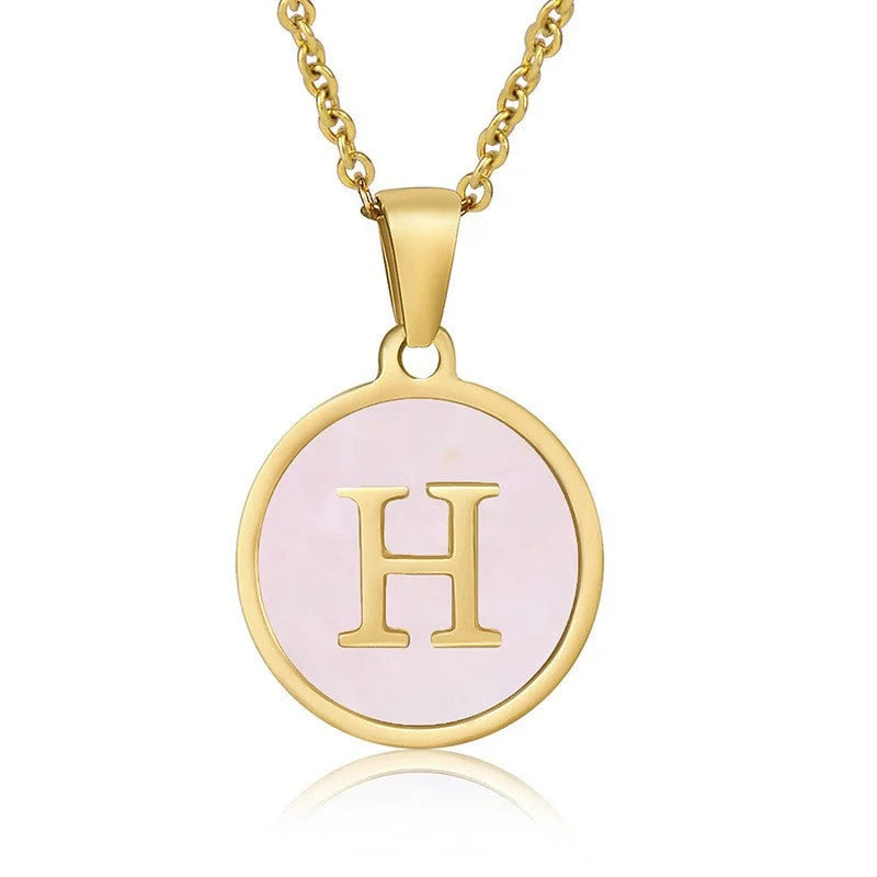 Gold H [with Chain]]