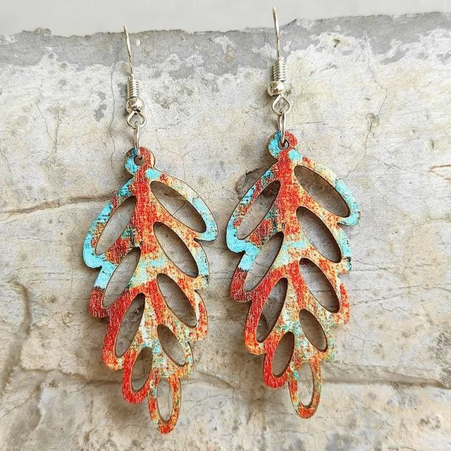 Women’s vintage-inspired earrings-Beautiful Wood Leaf Earrings