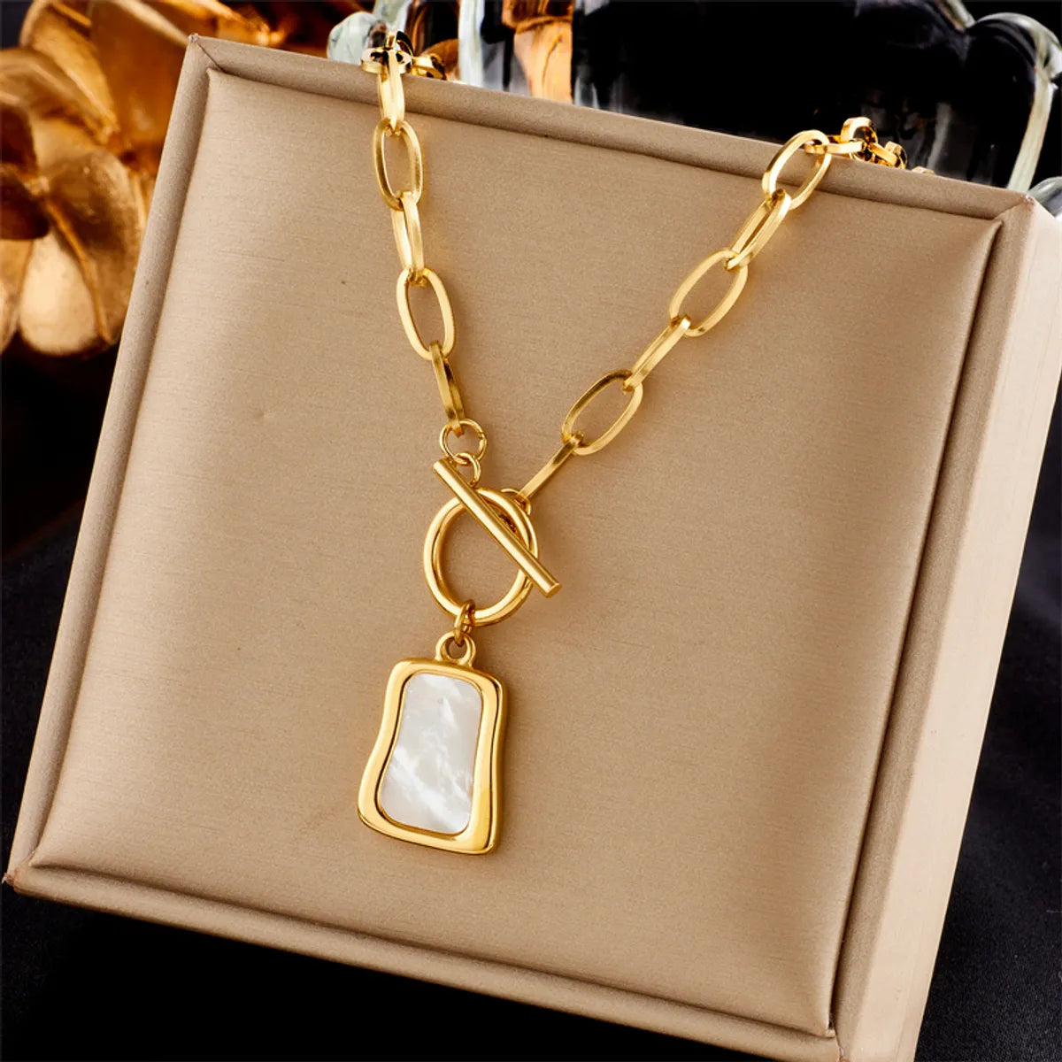 Women’s long necklaces-Korean Style Square Titanium Steel Toggle Plating 18k Gold Plated Necklace