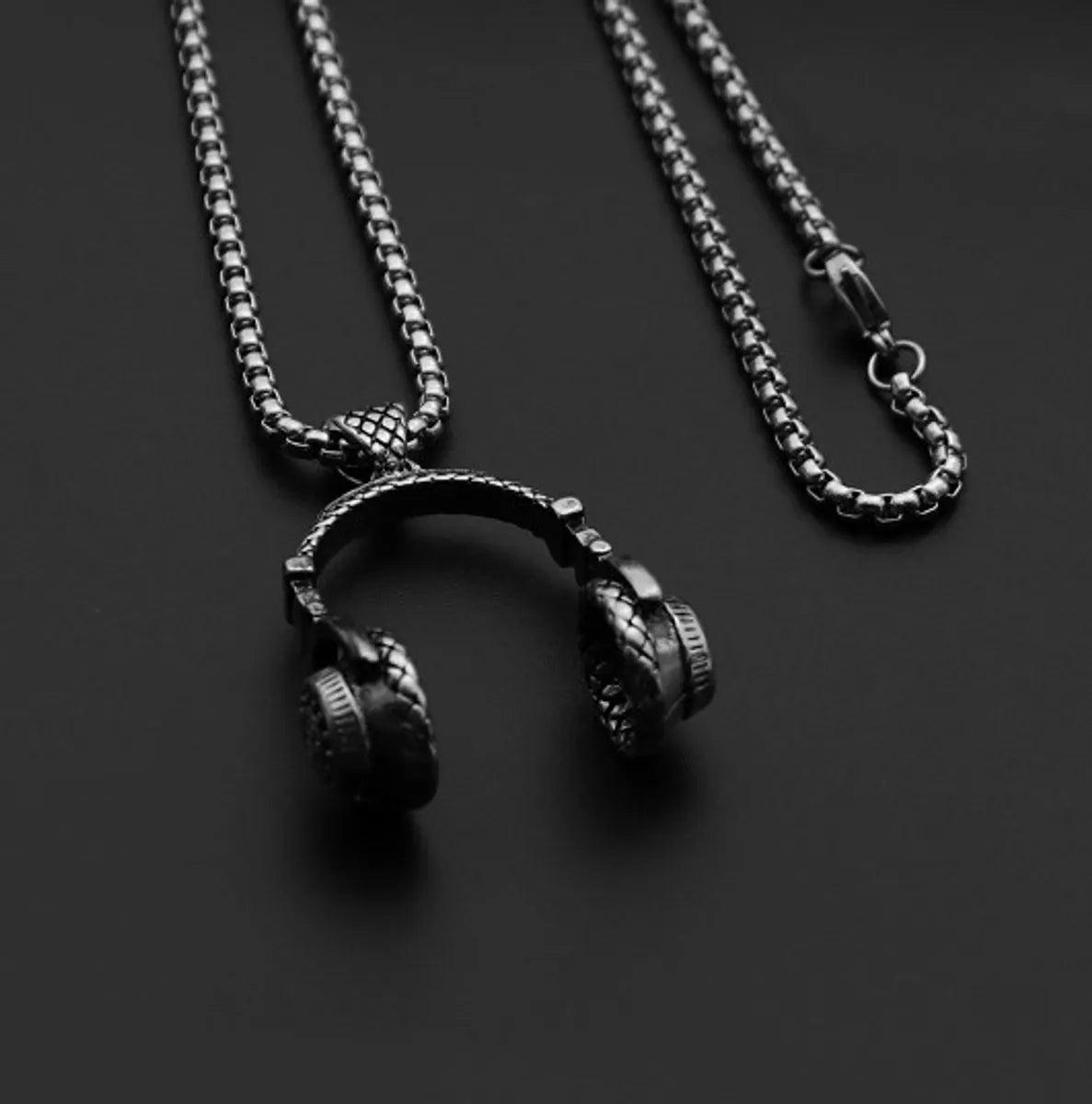 Headset Titanium Steel Necklace