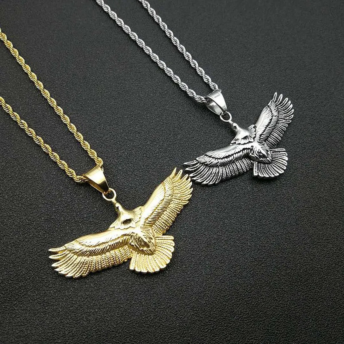 Women’s aquamarine necklaces-Hip-Hop Eagle Titanium Steel Plating Unisex Pendant Necklace