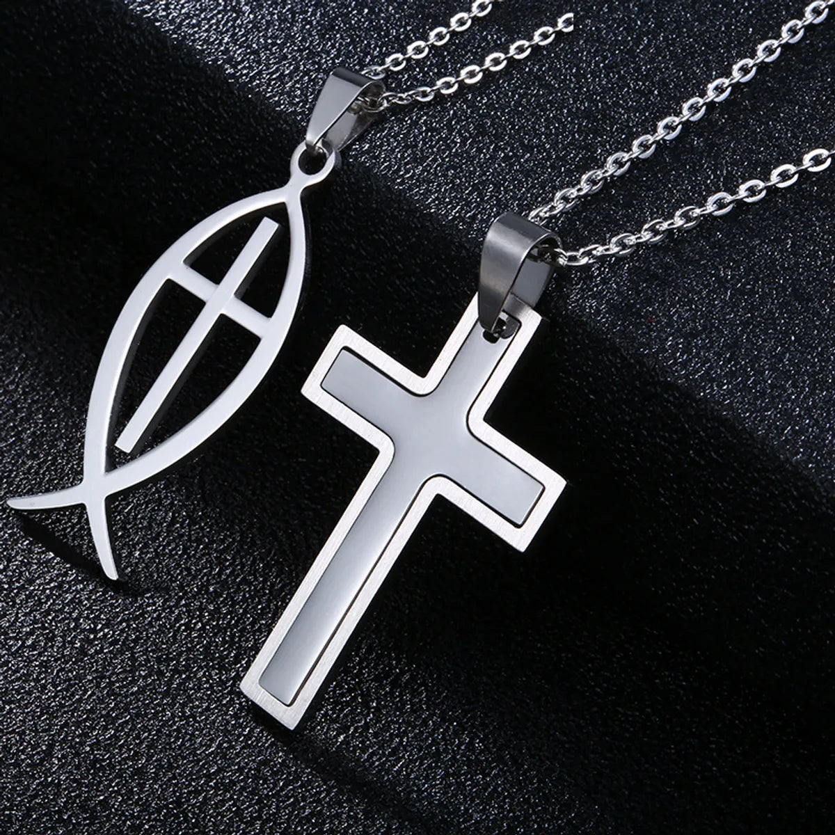 Women’s infinity symbol necklaces-Retro Cross Stainless Steel Plating Pendant Necklace 1 Piece