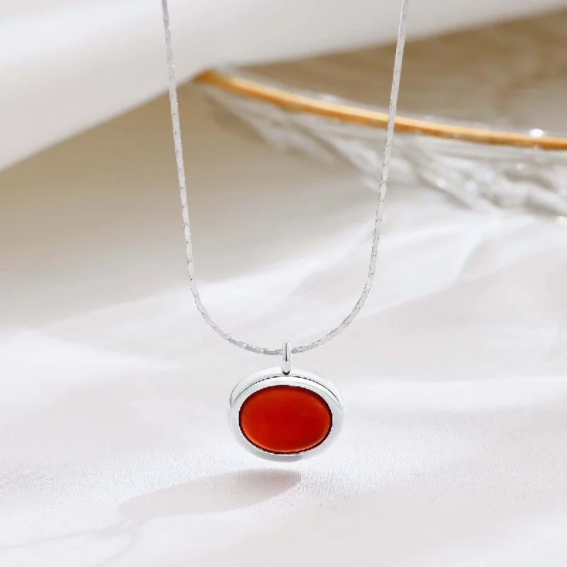 Red agate