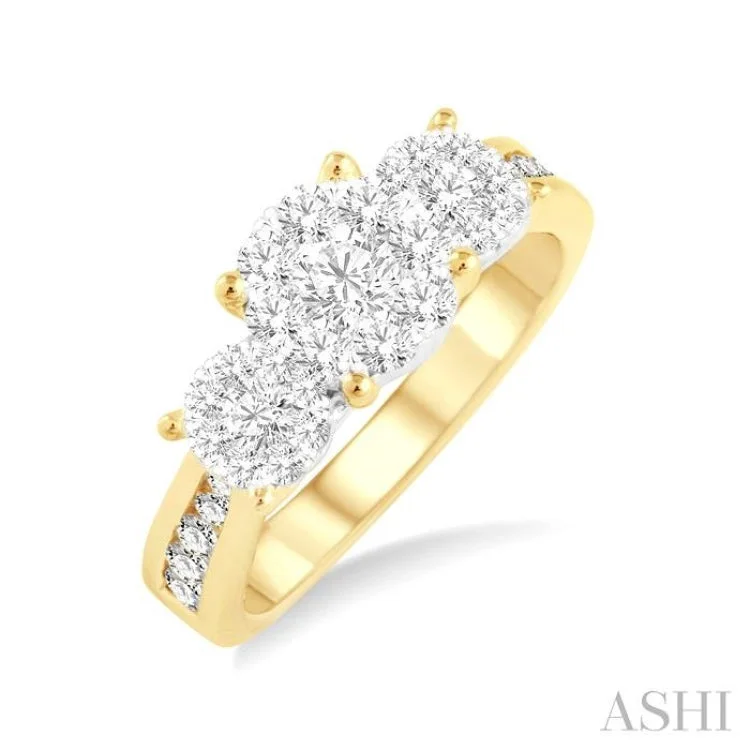 Women’s bold engagement rings-1/2 Ctw Lovebright Round Cut Diamond Ring in 14K Yellow and White Gold