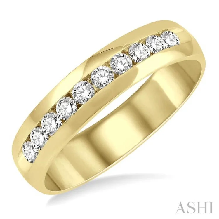 Women’s stacked engagement rings-1/2 ctw Niched Center Round Cut Diamond Men's Wedding Band in 14K Yellow Gold