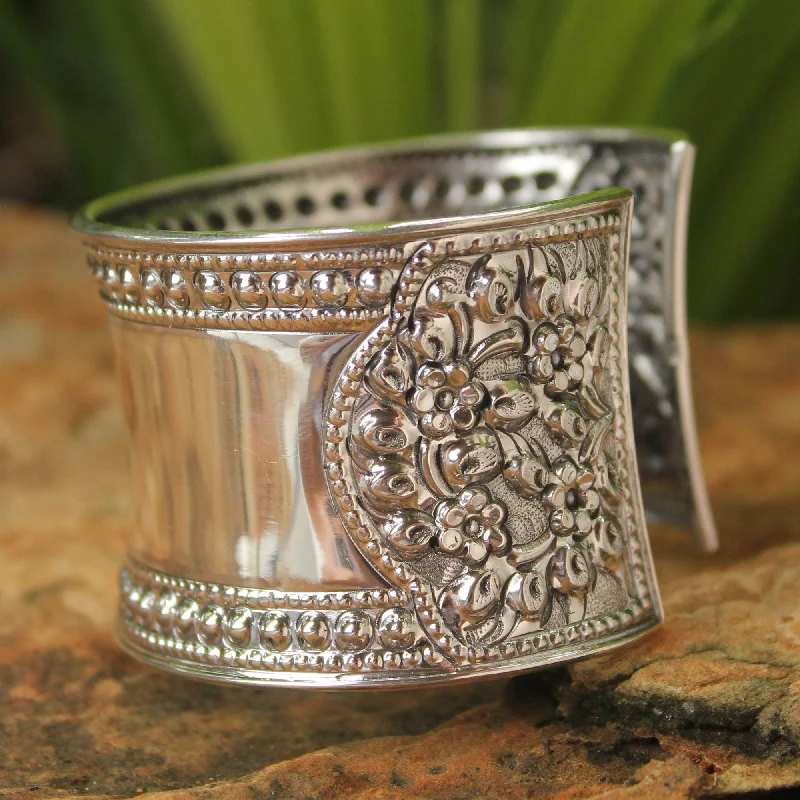 Women’s diamond bracelets-Jasmine Lake Unique Floral Sterling Silver Cuff Bracelet