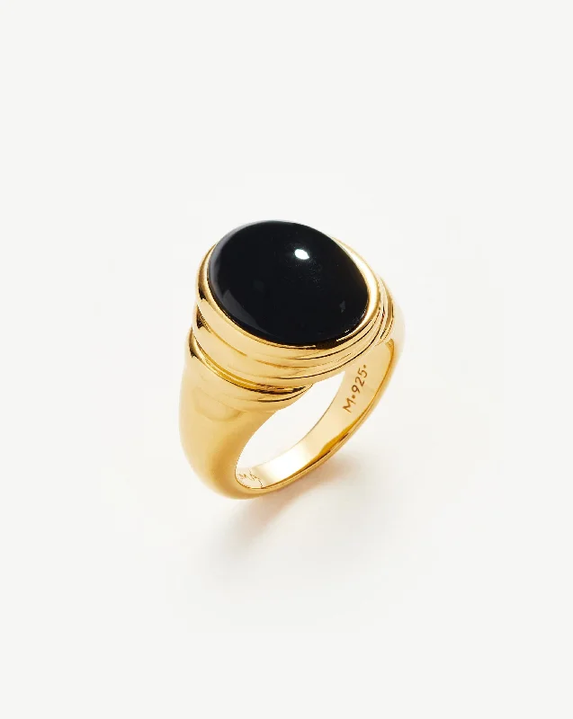 Women’s infinity rings-Savi Ridge Oval Gemstone Chunky Ring | 18ct Gold Vermeil/Black Onyx