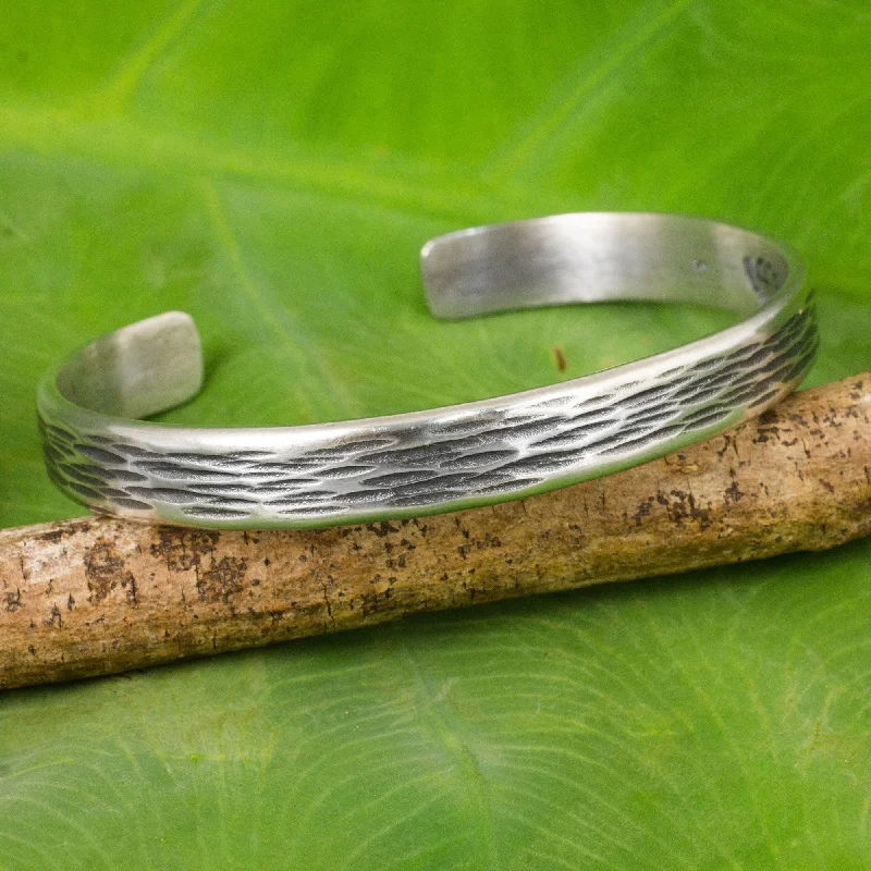 Women’s luxury charm bracelets-Gentle Winds Handcrafted Thai Textured Sterling Silver Cuff Bracelet