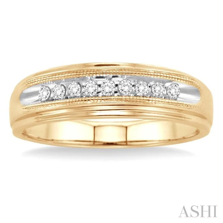 Women’s side-stone engagement rings-1/8 Ctw Round Cut Diamond Men's Ring in 14K Yellow Gold