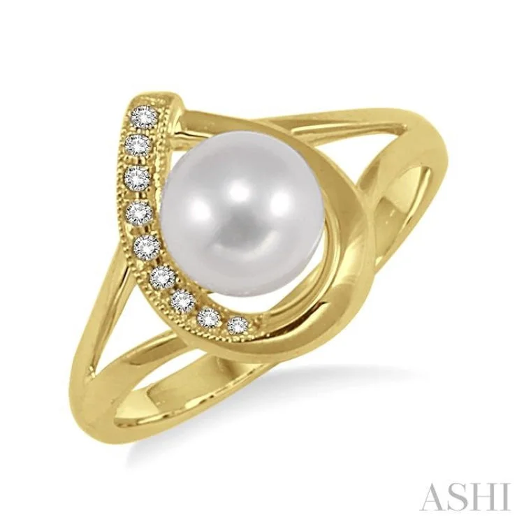 Women’s heirloom engagement rings-6.5MM Cultured Pearl and 1/20 ctw Round Cut Diamond Ring in 10K Yellow Gold