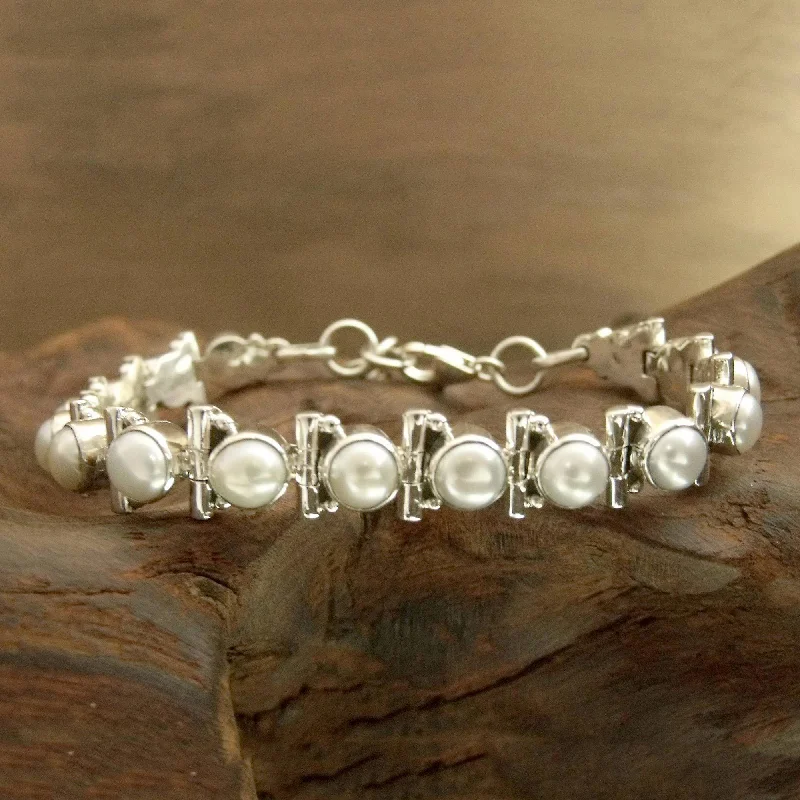 Women’s simple bracelets-Pearl Bridal Bracelet