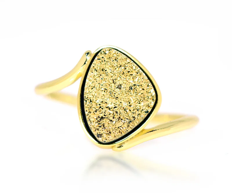 Women’s gold solitaire rings-Bypass Trillion 18K Gold Druzy Ring