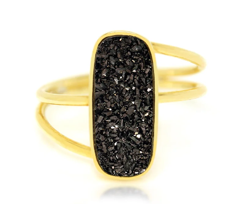 Women’s ruby engagement rings-Double Twist Rectangle Black Druzy Gold Ring