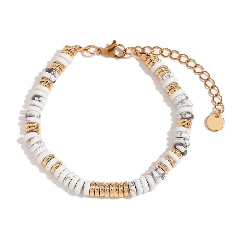 Gold-Howlite