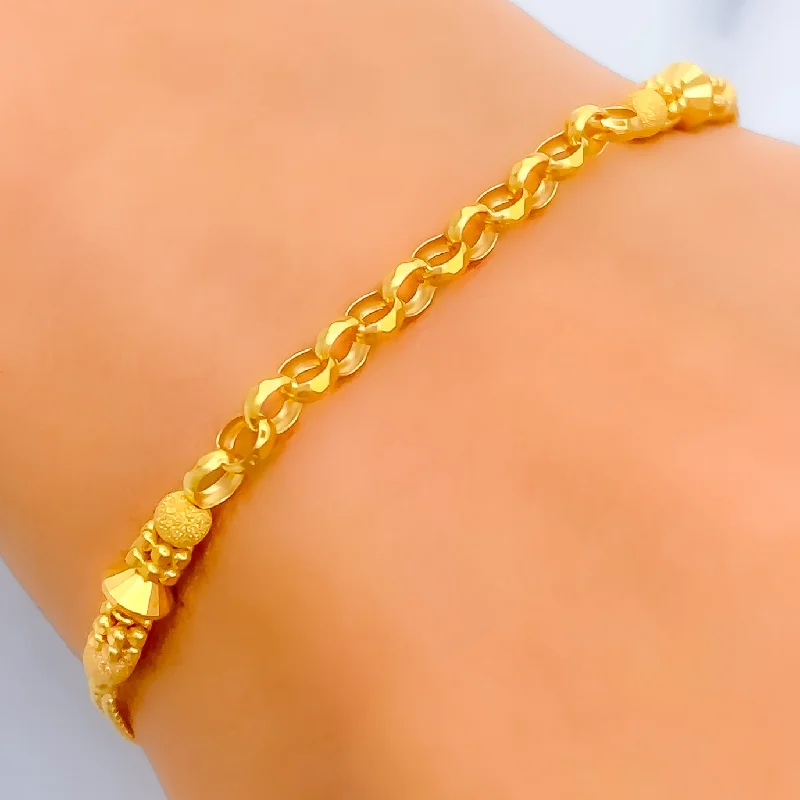 Women’s artistic bangles-Exquisite Interlinked 22K Gold Bracelet