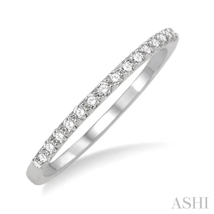 Women’s modern engagement rings-1/5 Ctw Round Cut Diamond Wedding Band in 14K White Gold