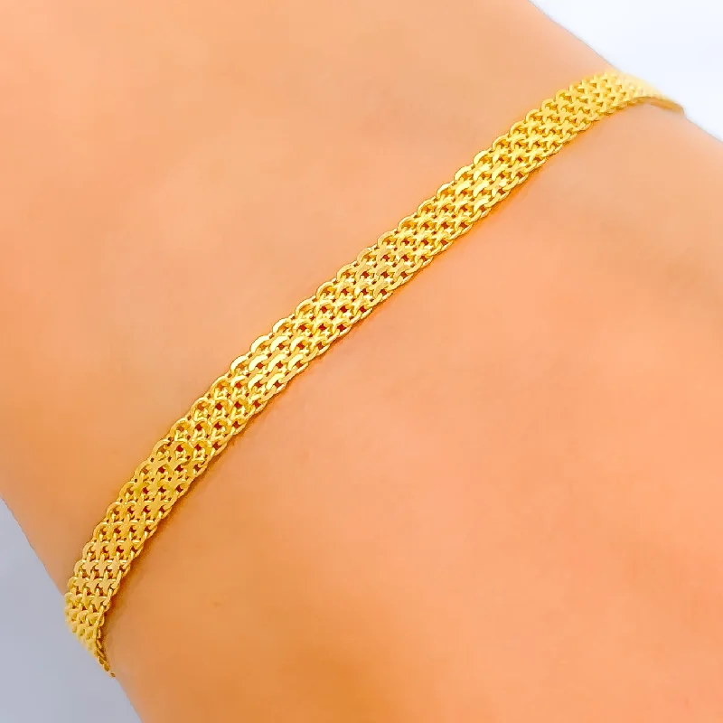 Women’s stackable bracelets-Chic Shimmering 22k Gold Chain Bracelet