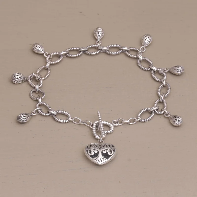 Women’s beach bracelets-The Garden in my Heart Romantic Sterling Silver Link Bracelet with Heart Charm