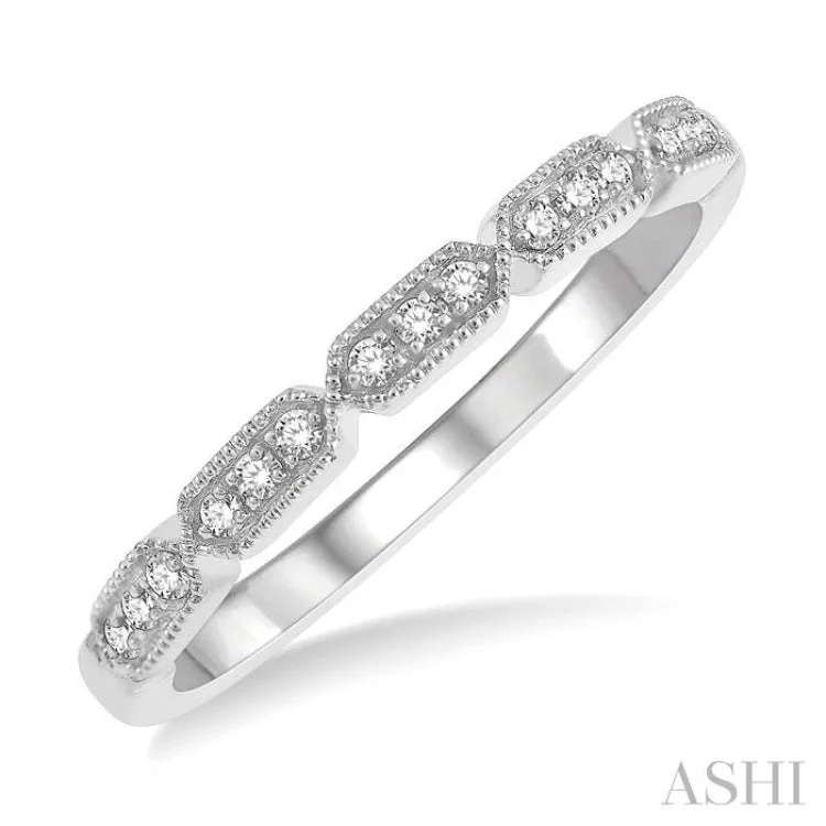 Women’s antique engagement rings-1/10 Ctw Pod Lattice Round Cut Diamond Stack Band in 14K White Gold