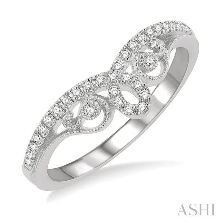 Women’s engagement rings with diamonds-1/6 Ctw Chevron Loop Lattice Round Cut Diamond Wedding Band in 14K White Gold